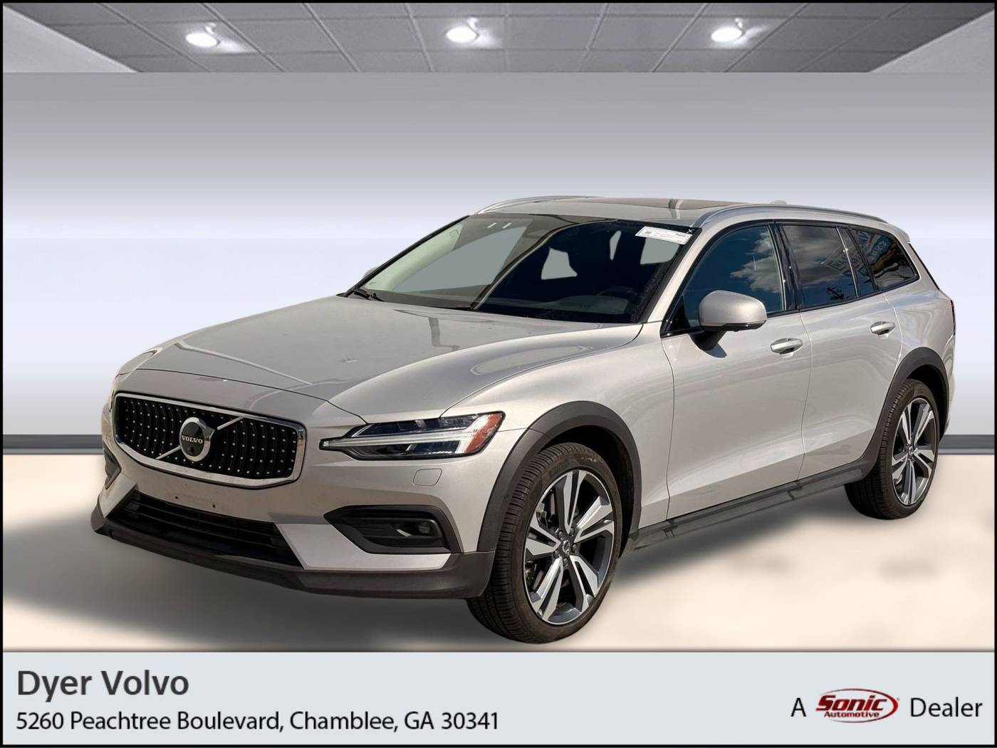 2025 Volvo V60 Cross Country Plus — Wagon — 11,293 mi — Chamblee, GA