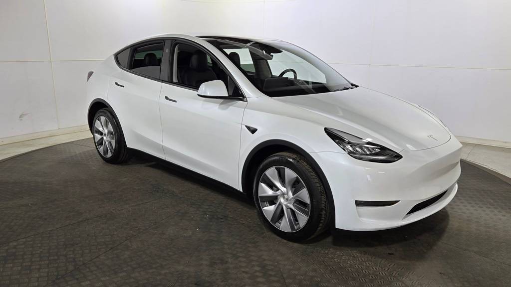 2023 Tesla Model Y Long Range — SUV — 8,522 mi — Jersey City, NJ