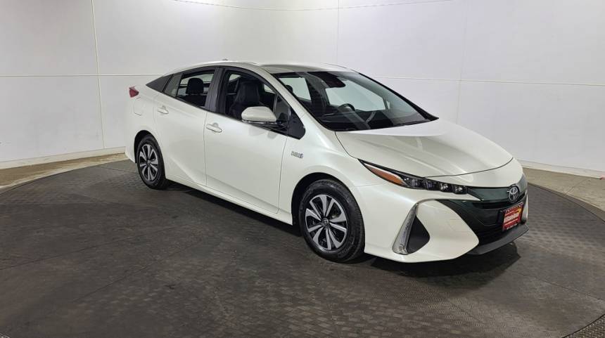 2017 Toyota Prius Prime Plus — Hatchback — 67,545 mi — Jersey City, NJ