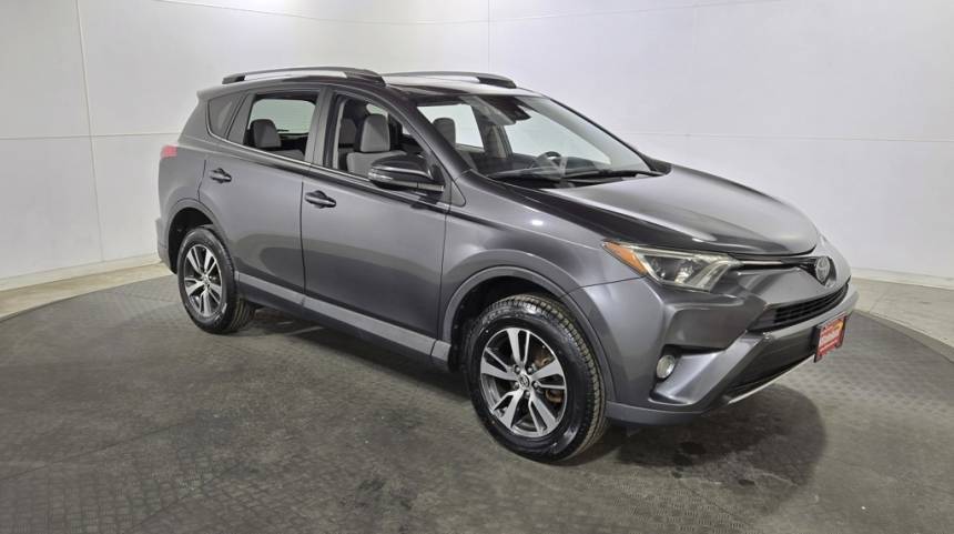 2018 Toyota RAV4 XLE — SUV — 105,781 mi — Jersey City, NJ