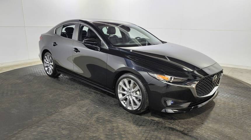 2021 Mazda MAZDA3 Select