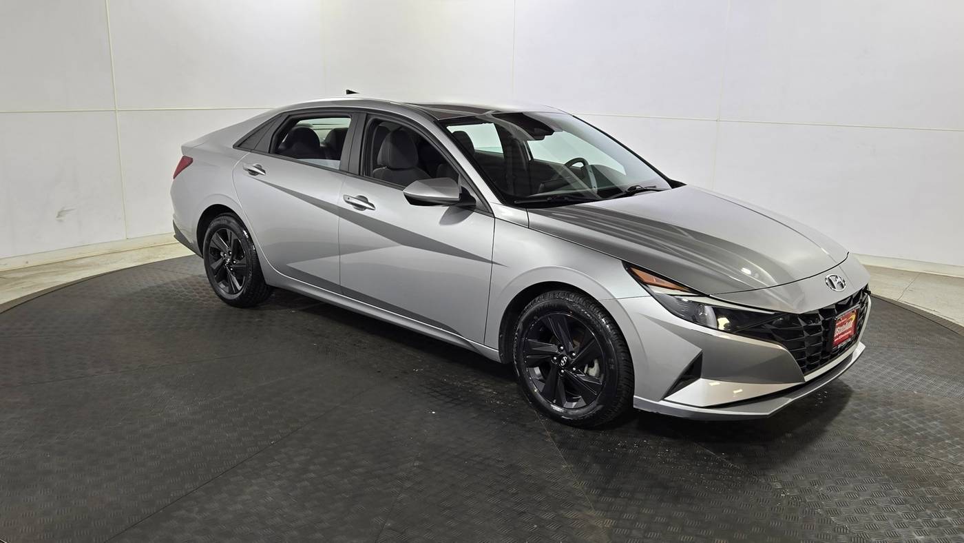 2023 Hyundai Elantra SEL — Sedan — 43,583 mi — Jersey City, NJ