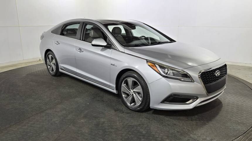 2017 Hyundai Sonata Hybrid Limited — Sedan — 80,115 mi — Jersey City, NJ