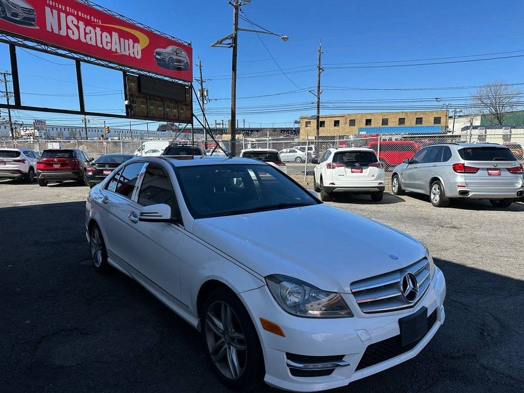 2013 Mercedes-Benz C-Class C 300 — Sedan — 125,185 mi — Jersey City, NJ