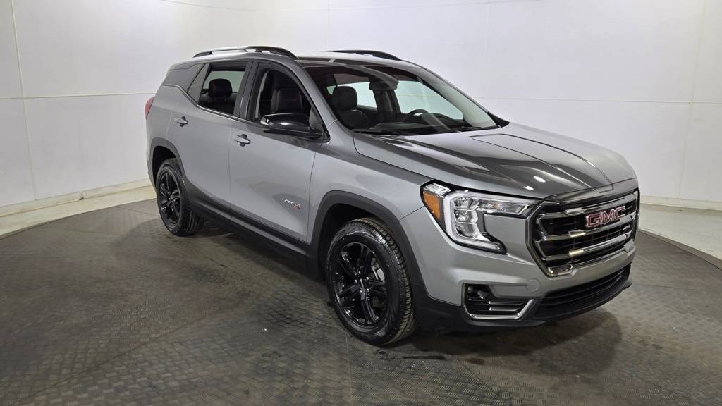 2023 GMC Terrain AT4 — SUV — 72,897 mi — Jersey City, NJ