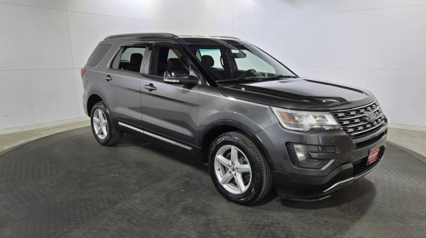 2016 Ford Explorer XLT — SUV — 83,899 mi — Jersey City, NJ