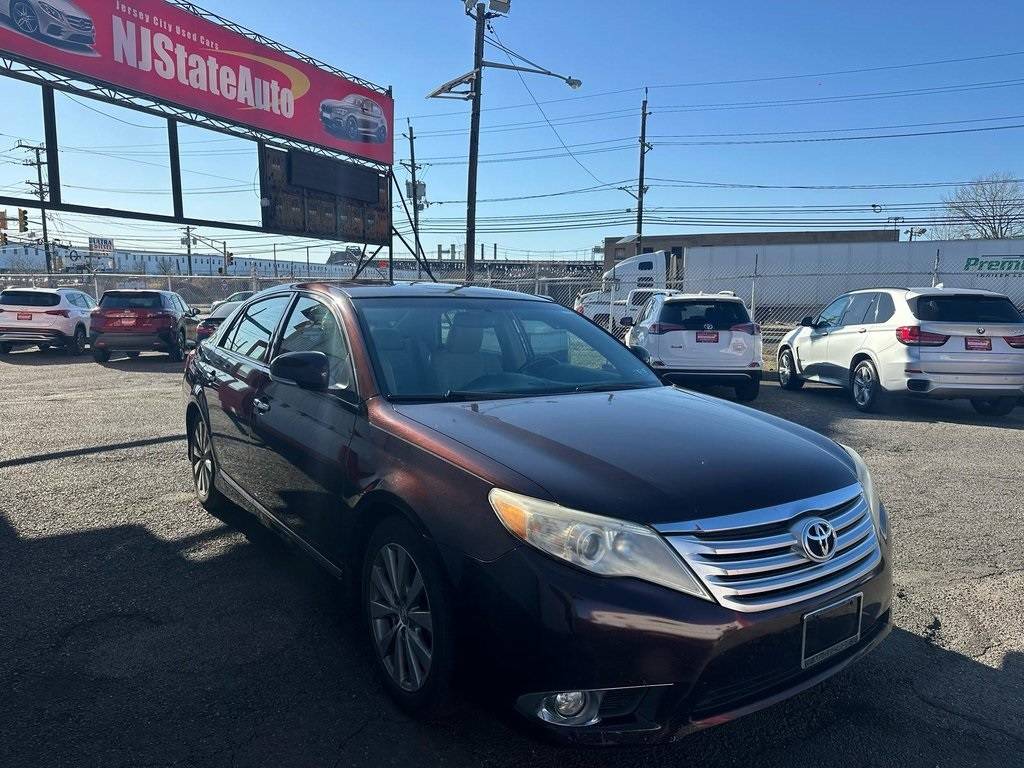 2011 Toyota Avalon Base — Sedan — 89,557 mi — Jersey City, NJ