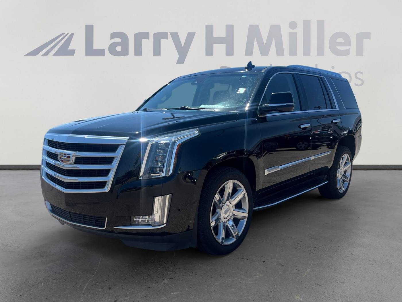 2018 Cadillac Escalade Luxury — SUV — 95,220 mi — Tucson, AZ