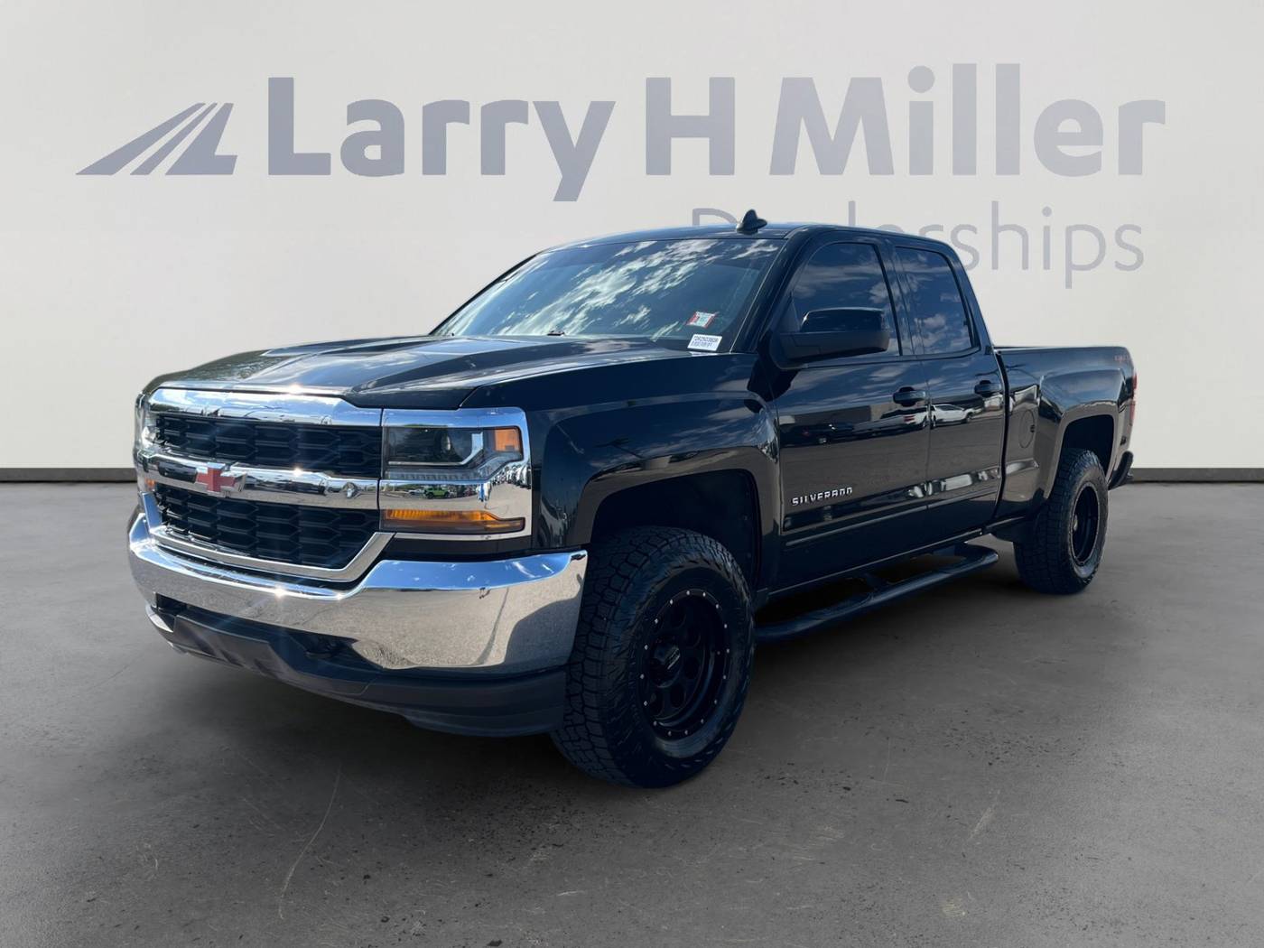 2018 Chevrolet Silverado 1500 LT — Pickup Truck — 103,636 mi — Tucson, AZ