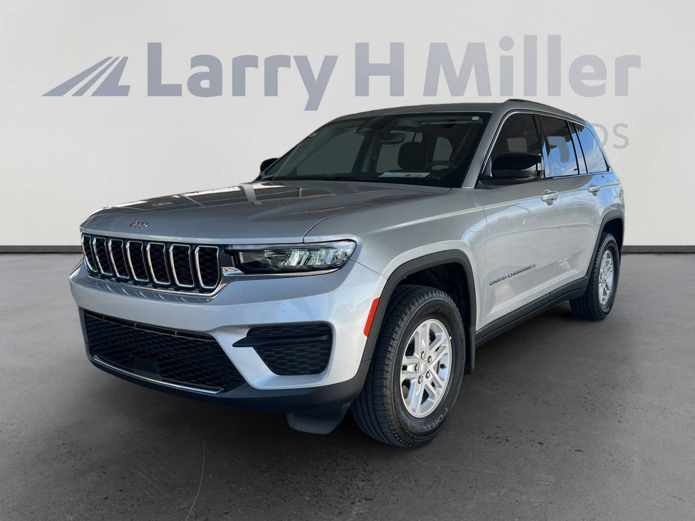2024 Jeep Grand Cherokee Laredo — SUV — 19,900 mi — Tucson, AZ