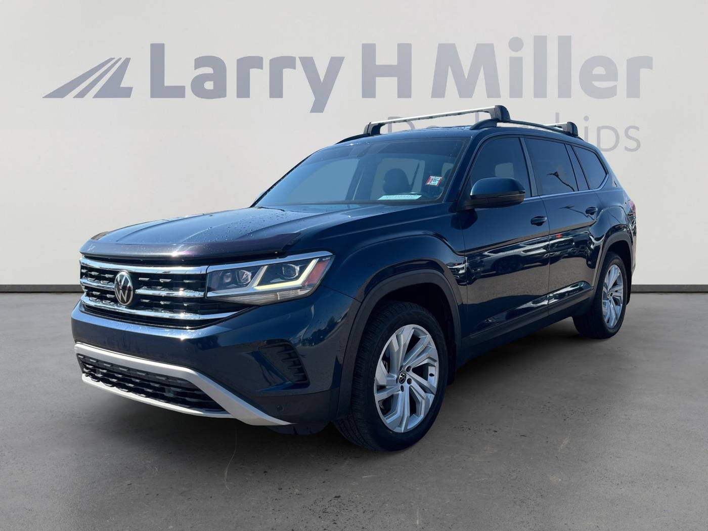 2021 Volkswagen Atlas SE with Technology — SUV — 90,010 mi — Tucson, AZ