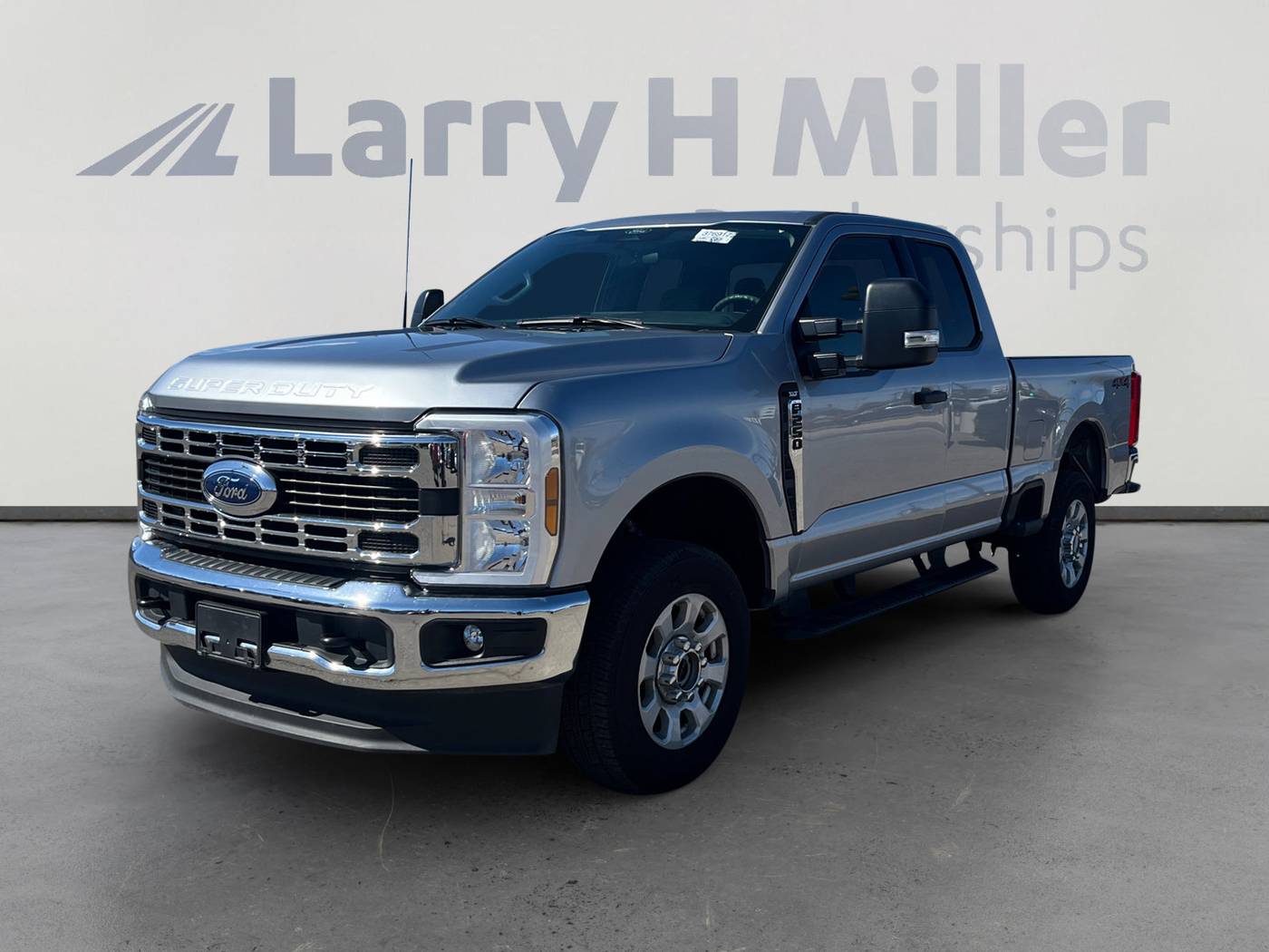 2024 Ford Super Duty F-250 XLT — Pickup Truck — 18,258 mi — Tucson, AZ