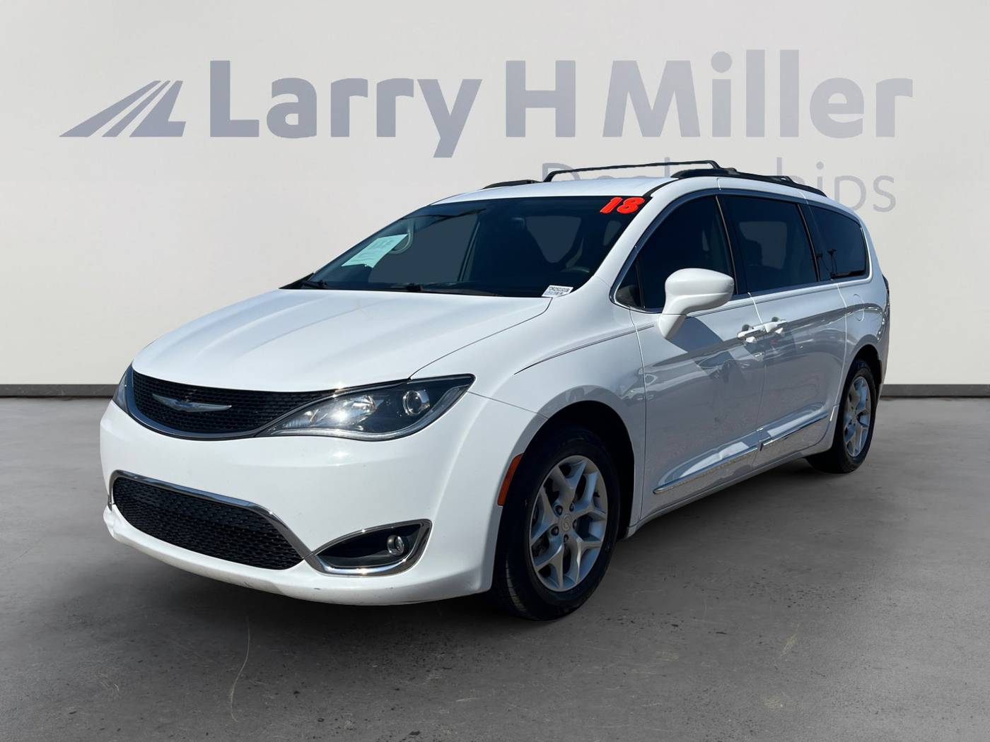 2018 Chrysler Pacifica Touring Plus — Minivan — 128,005 mi — Tucson, AZ