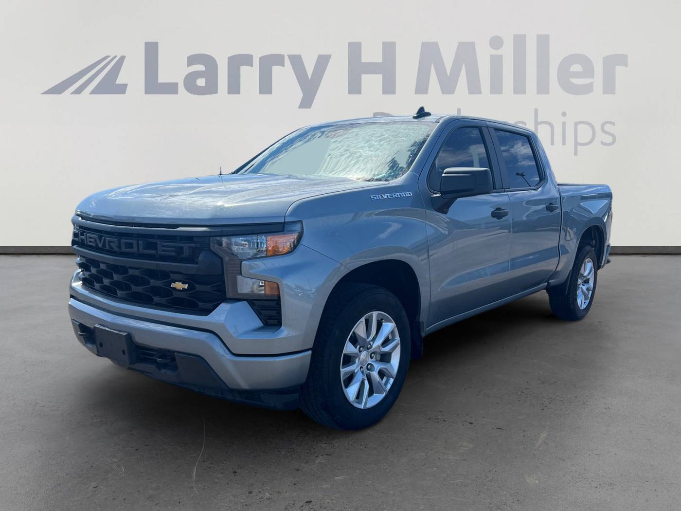 2023 Chevrolet Silverado 1500 Custom — Pickup Truck — 72,596 mi — Tucson, AZ