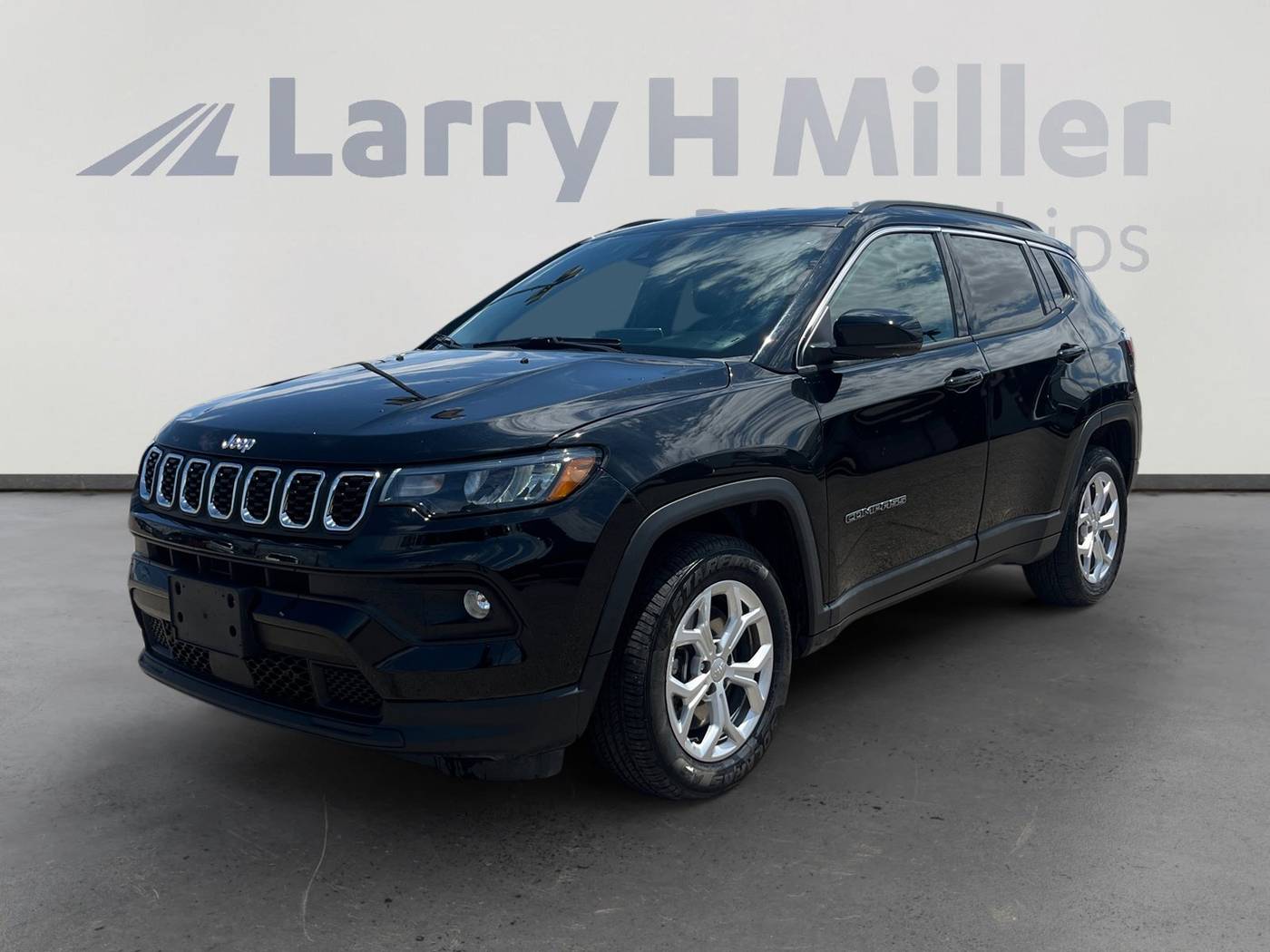 2024 Jeep Compass Latitude — SUV — 46,164 mi — Tucson, AZ