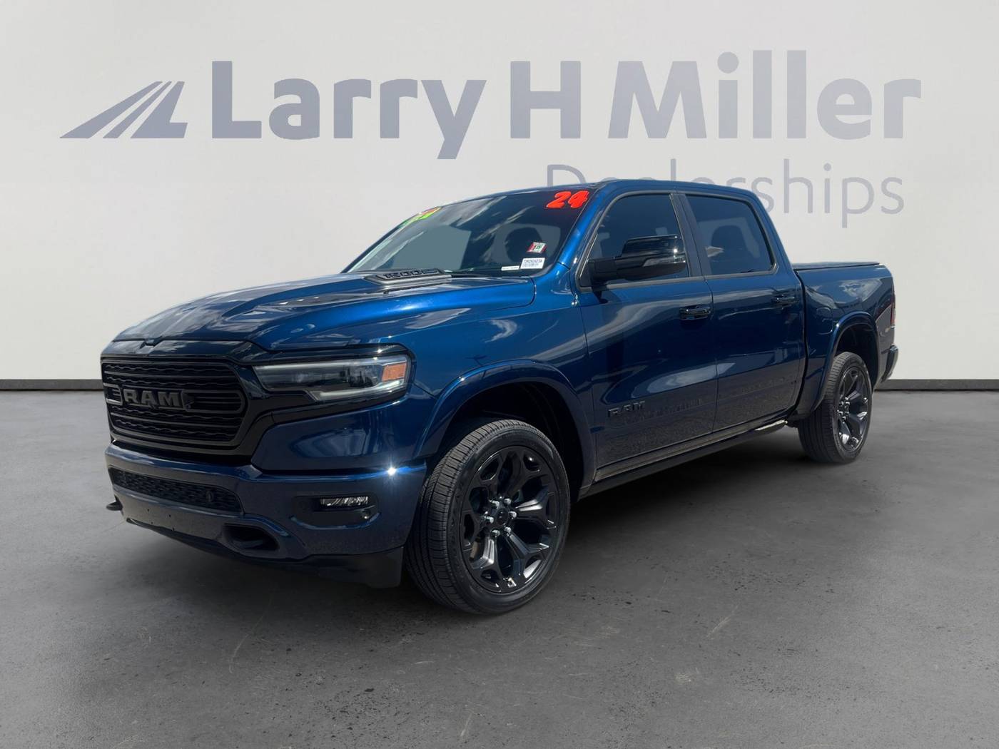 2024 Ram 1500 Limited — Pickup Truck — 27,580 mi — Tucson, AZ