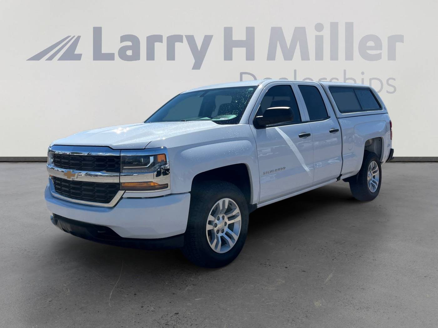 2017 Chevrolet Silverado 1500 WT — Pickup Truck — 85,612 mi — Tucson, AZ
