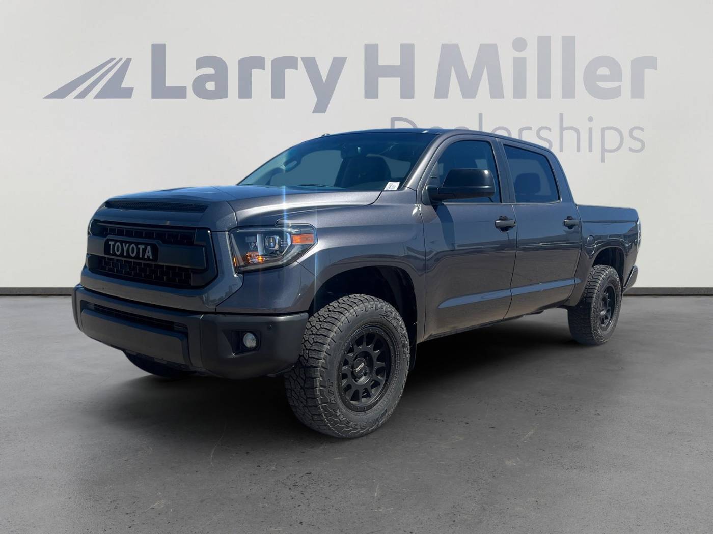 2016 Toyota Tundra SR5 — Pickup Truck — 104,143 mi — Tucson, AZ