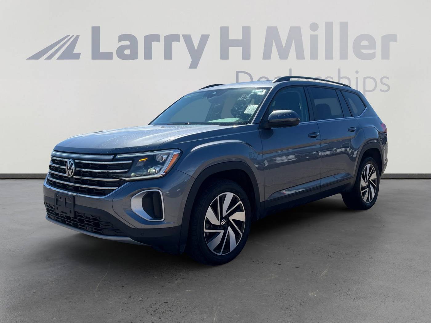 2024 Volkswagen Atlas SE with Technology — SUV — 23,418 mi — Tucson, AZ