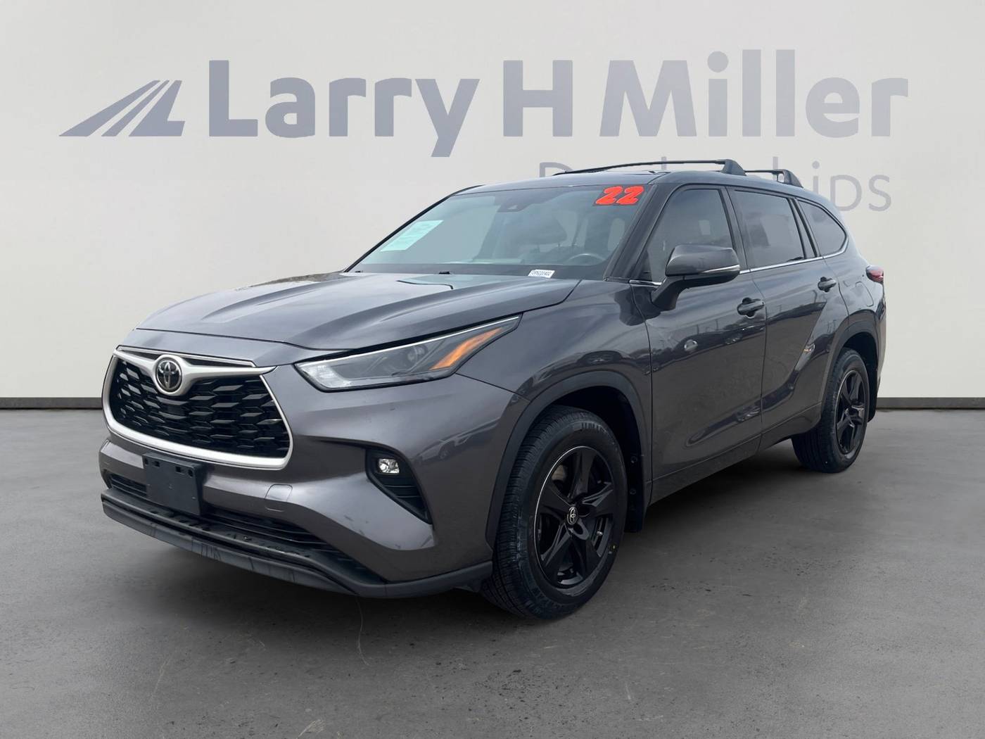 2022 Toyota Highlander LE — SUV — 35,328 mi — Tucson, AZ