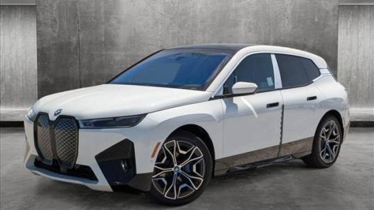 2025 BMW iX xDrive50 — SUV — 2,049 mi — Valencia, CA