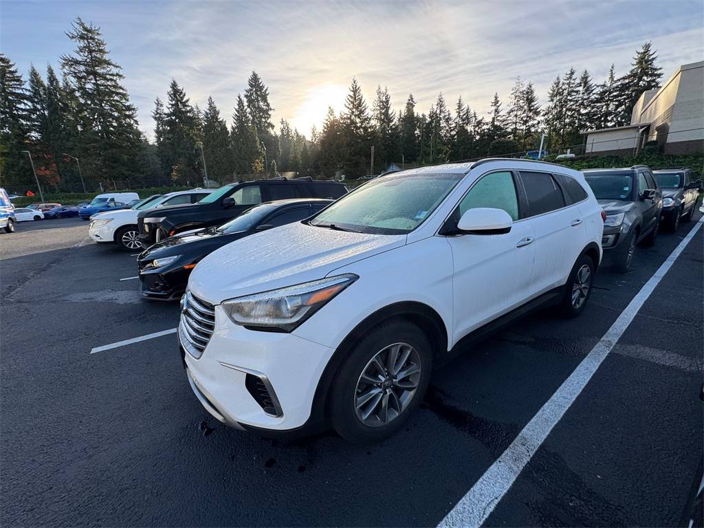 2017 Hyundai Santa Fe SE — SUV — 93,118 mi — Kirkland, WA