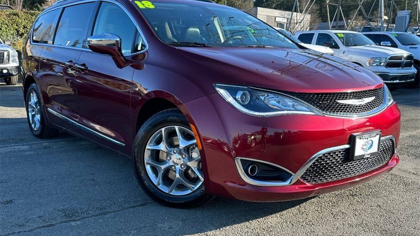 2018 Chrysler Pacifica Limited — Minivan — 62,231 mi — Kirkland, WA