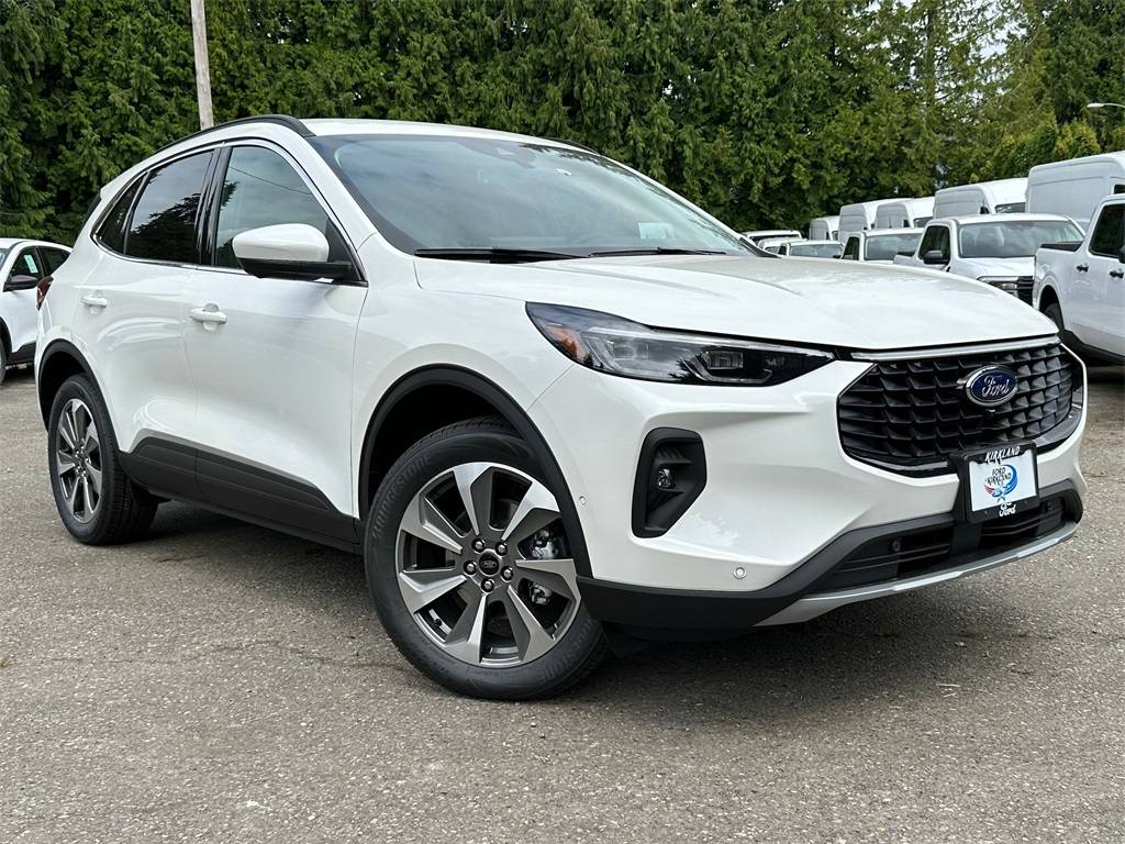 2024 Ford Escape Platinum — SUV — 591 mi — Kirkland, WA