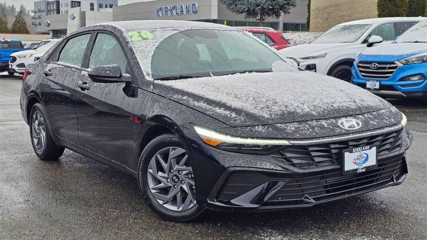 2024 Hyundai Elantra SEL — Sedan — 9,168 mi — Kirkland, WA