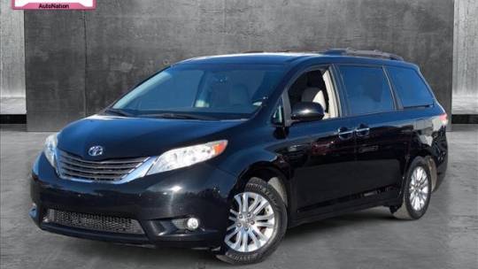 2014 Toyota Sienna XLE — Minivan — 120,328 mi — Valencia, CA