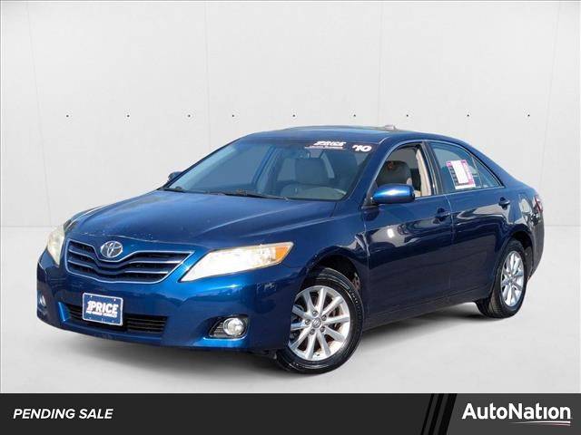 2010 Toyota Camry XLE V6 — Sedan — 117,296 mi — Valencia, CA