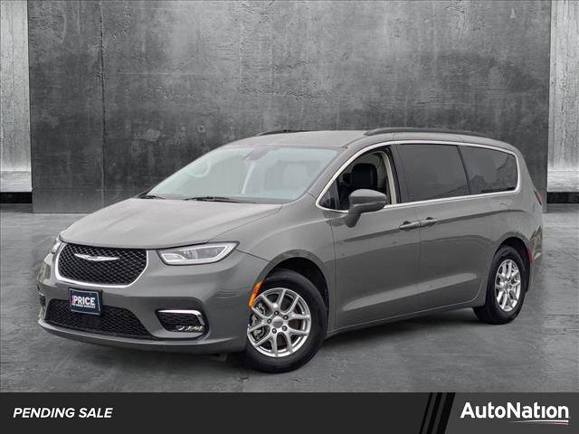 2022 Chrysler Pacifica Touring L — Minivan — 70,702 mi — Valencia, CA