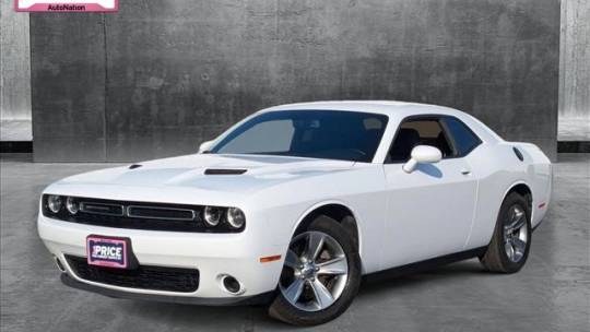 2019 Dodge Challenger SXT — Coupe — 104,522 mi — Valencia, CA