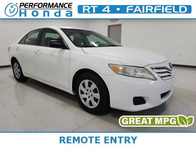 2011 Toyota Camry LE — Sedan — 143,757 mi — Fairfield, OH