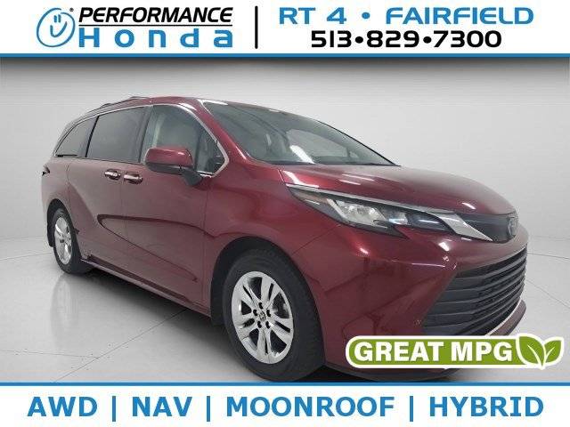 2022 Toyota Sienna XLE — Minivan — 67,475 mi — Fairfield, OH