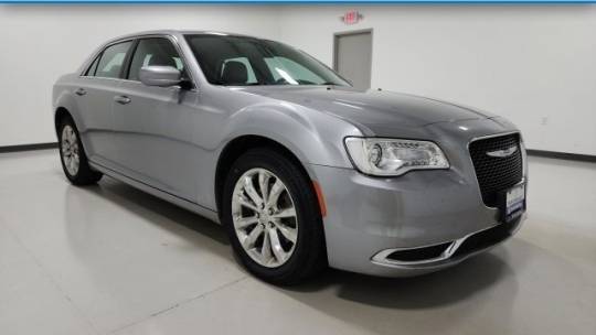 2017 Chrysler 300 Limited — Sedan — 84,699 mi — Fairfield, OH