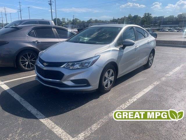 2017 Chevrolet Cruze LS — Sedan — 105,358 mi — Fairfield, OH