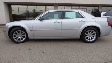 2006 chrysler 300 hubcaps