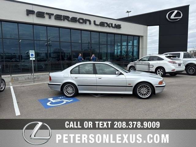 2000 BMW 5 Series 540i