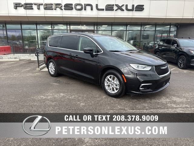 2023 Chrysler Pacifica Touring L — Minivan — 79,838 mi — Boise, ID