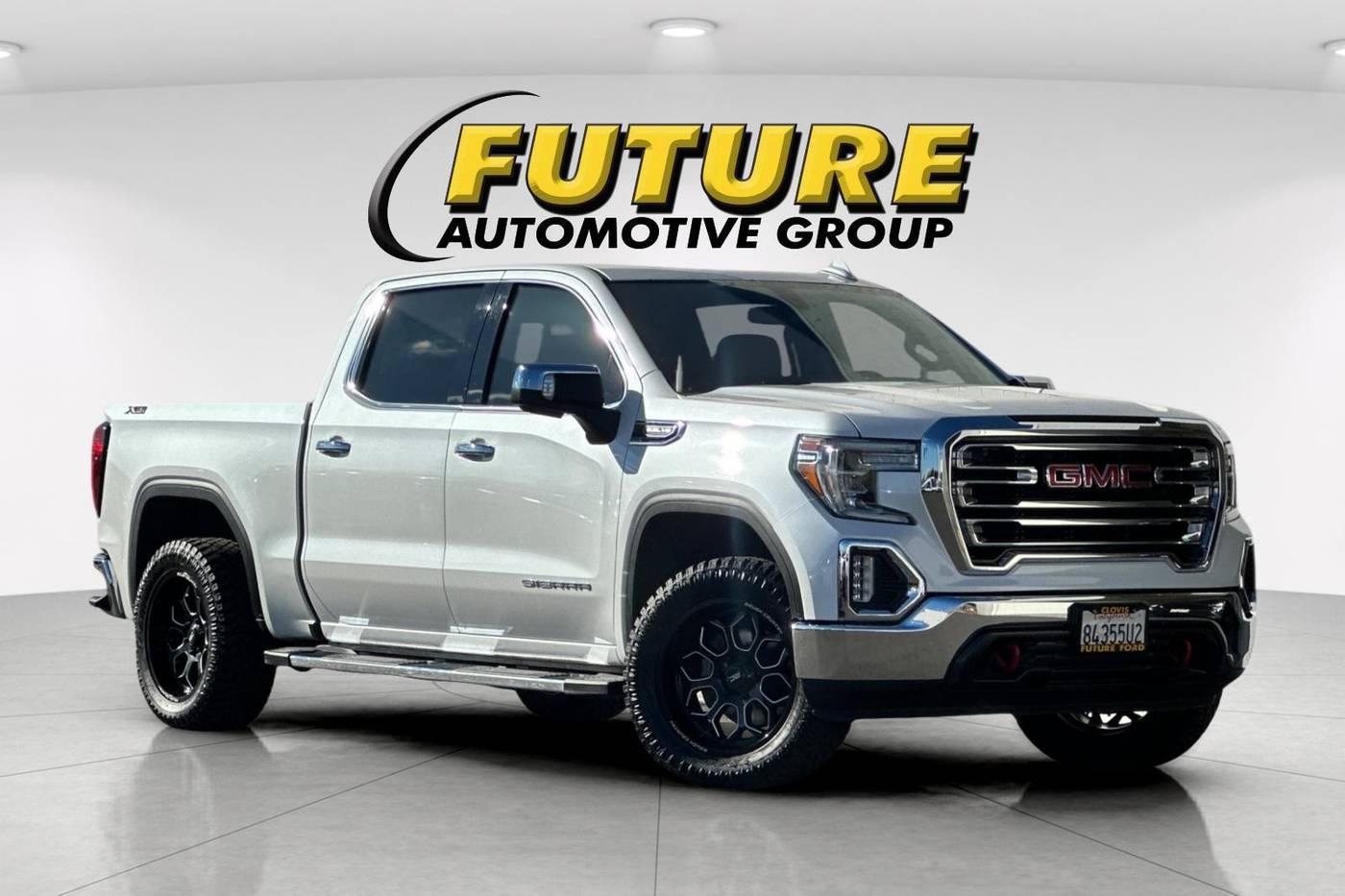 2019 GMC Sierra 1500 SLT — Pickup Truck — 54,150 mi — Clovis, CA