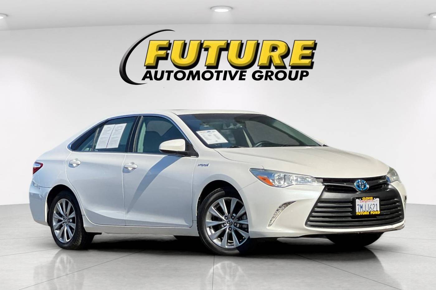 2015 Toyota Camry Hybrid XLE — Sedan — 137,673 mi — Clovis, CA