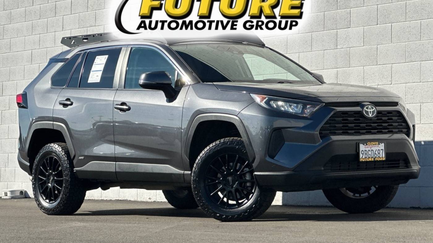 2022 Toyota RAV4 Hybrid LE — SUV — 82,123 mi — Clovis, CA