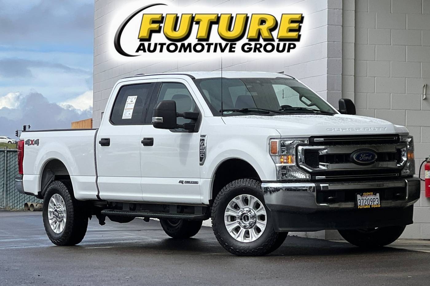 2022 Ford Super Duty F-250 XLT — Pickup Truck — 48,104 mi — Clovis, CA