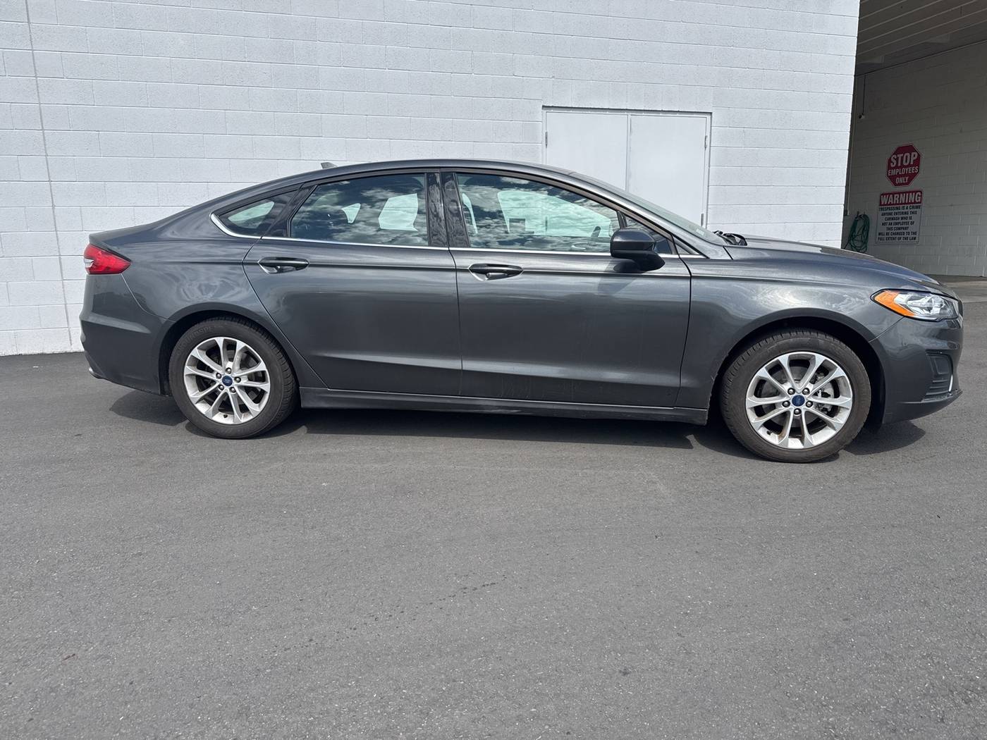 2019 Ford Fusion SE — Sedan — 137,131 mi — Clovis, CA