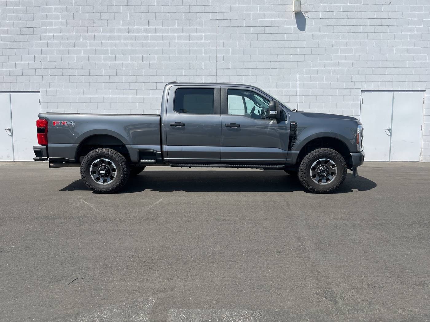 2023 Ford Super Duty F-250 XL — Pickup Truck — 38,772 mi — Clovis, CA