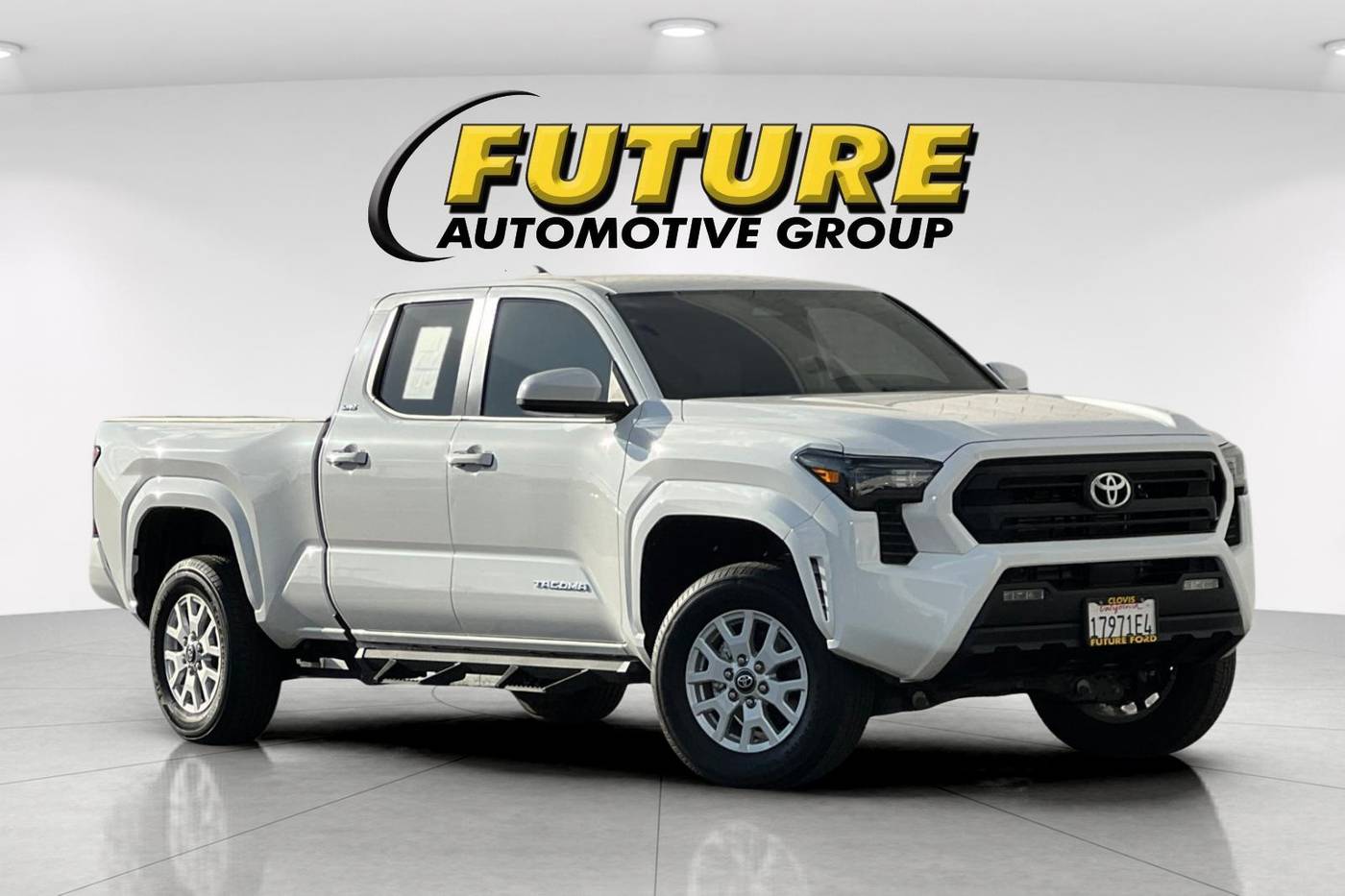 2025 Toyota Tacoma SR5 — Pickup Truck — 13,292 mi — Clovis, CA
