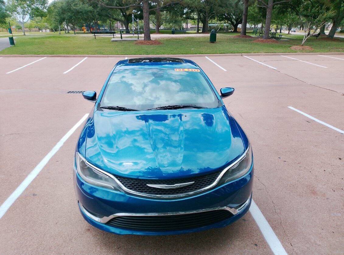 2015 Chrysler 200 Limited — Sedan — 72,554 mi — Houston, TX