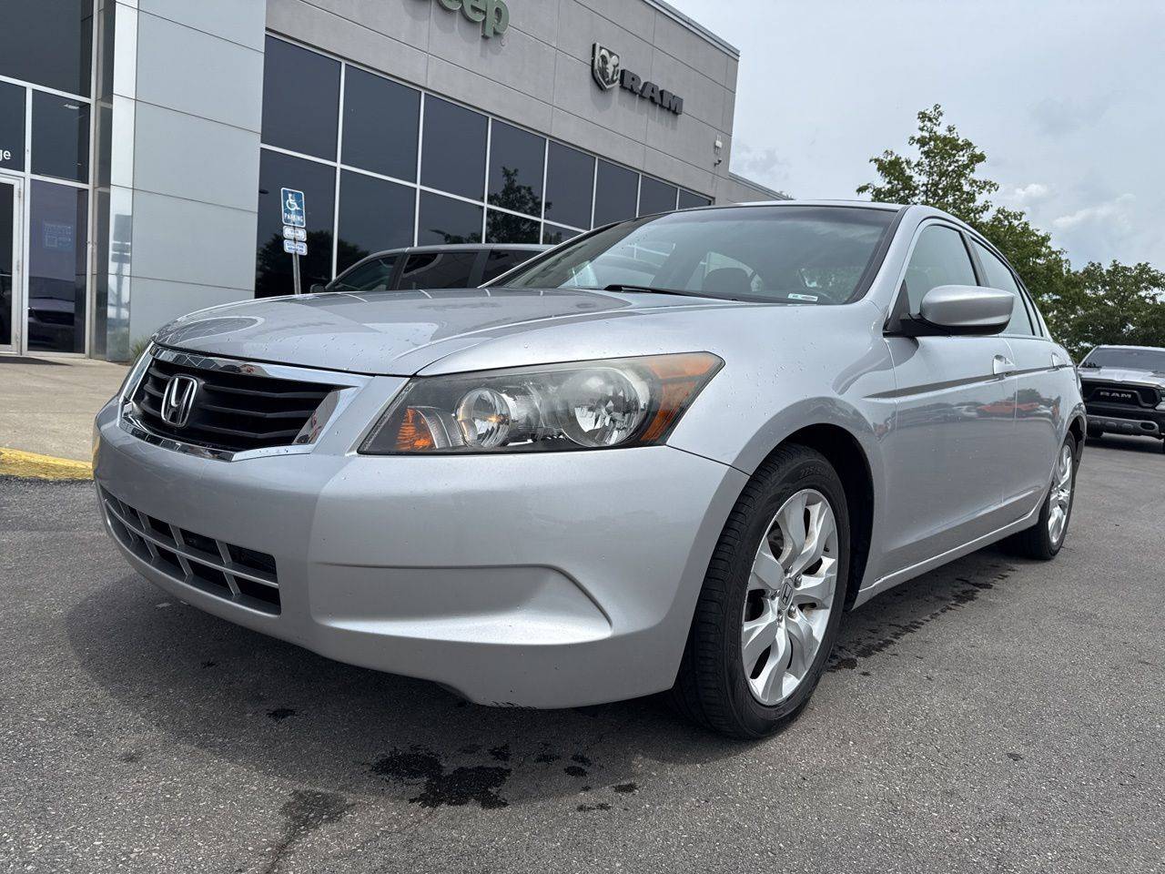 2009 Honda Accord EX — Sedan — 121,874 mi — Columbus, OH