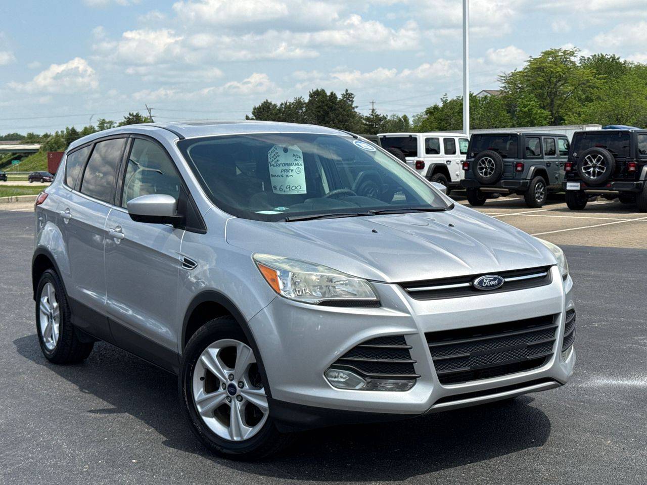 2015 Ford Escape SE — SUV — 142,215 mi — Columbus, OH
